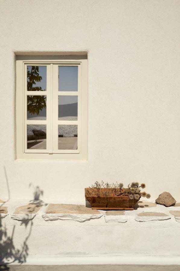 Santa Irini Retreat Ξενοδοχείο Θηρασιά Εξωτερικό φωτογραφία