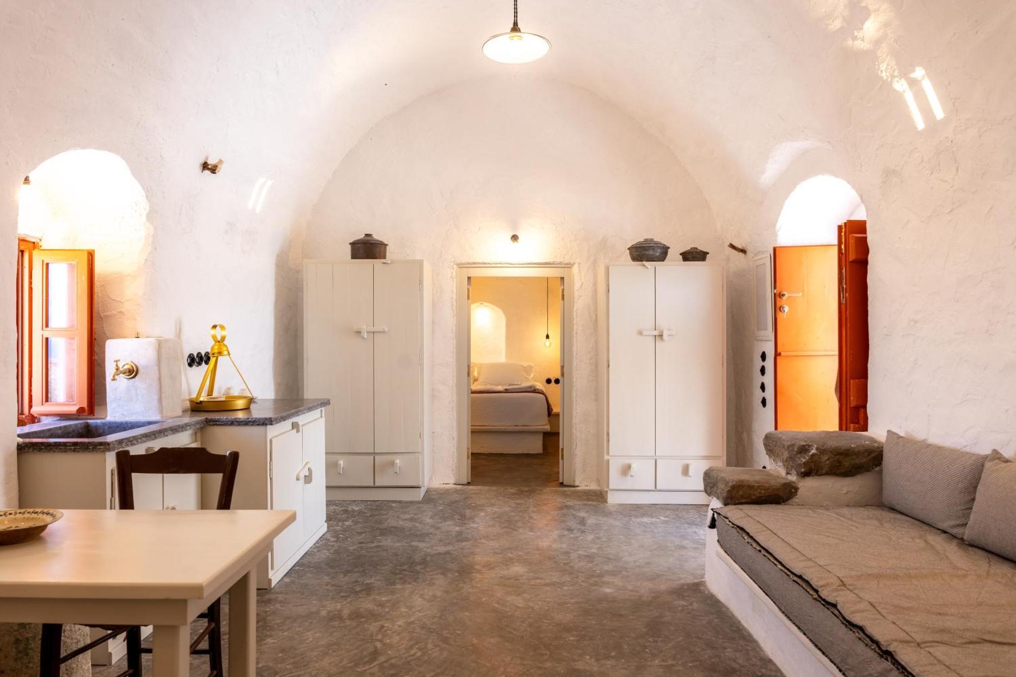 Santa Irini Retreat Ξενοδοχείο Θηρασιά Εξωτερικό φωτογραφία